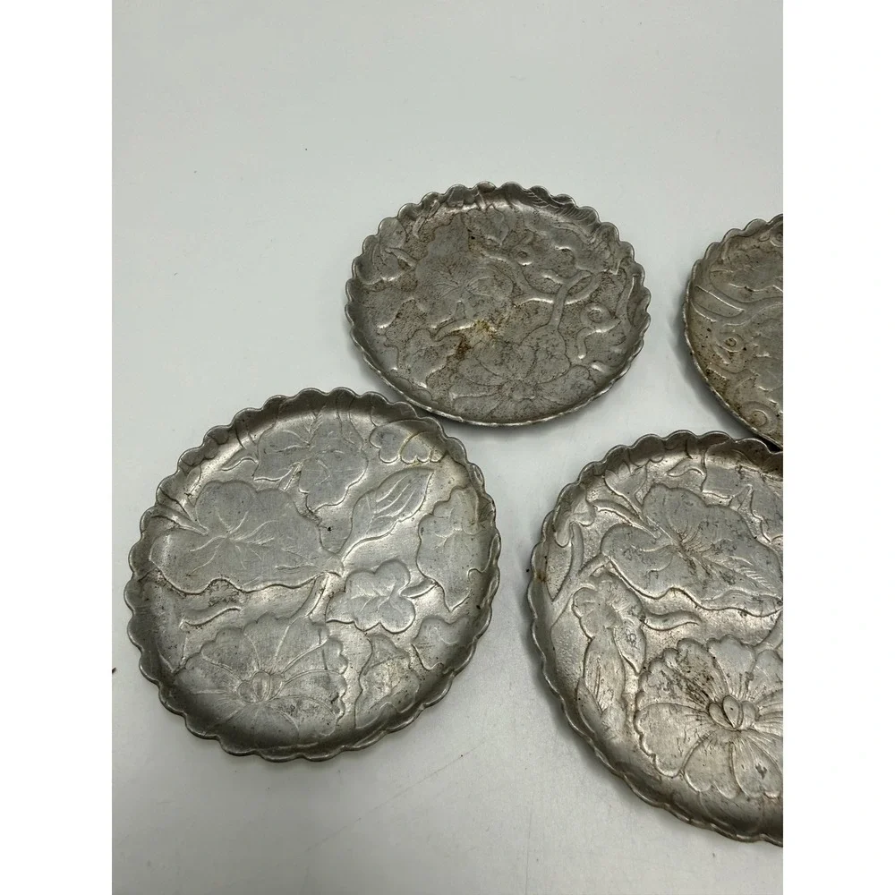 Vintage Embossed Floral Metal Coasters Scalloped Edge Set of 5 Silver Tone 3in